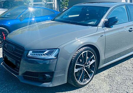 Audi S8 PLUS/NP162.045€/Individuallack/LED/Sthzg/21“20
