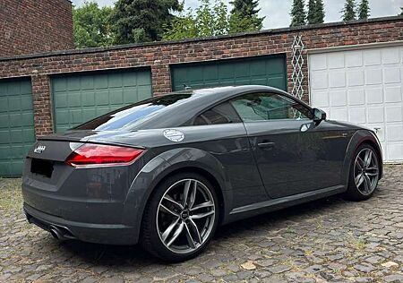Audi TT 2.0 TFSI