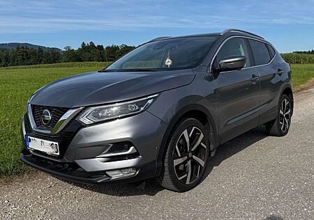 Nissan Qashqai gebraucht kaufen Nissan Qashqai 1.3 DIG-T DCT TEKNA