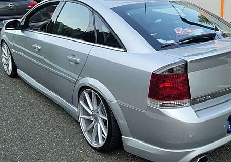 Opel Vectra 2.8 OPC 280 PS