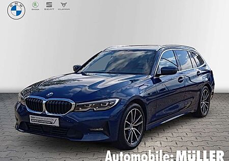 BMW 320 d xDrive Touring Park-Assistent StandHZG AHK-klapp