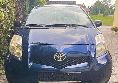Toyota Yaris 1.0