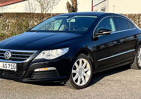 VW Passat CC Volkswagen /LEDER/AUTOMATIK/AHK/