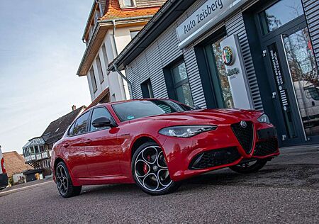 Alfa Romeo Giulia Competizione 2.0 Q4 vom AR Vertragshändler