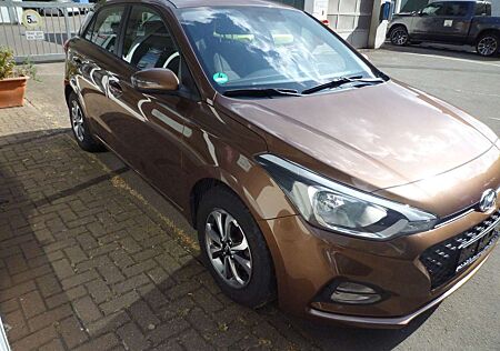 Hyundai i20 Trend PDC, Sitzheizung, Alu
