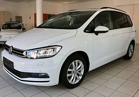 VW Touran Volkswagen Comfortline BMT/ACC/Pano/Kam./StHz./