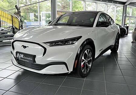 Ford Mustang Mach-E gebraucht kaufen Ford Mustang Mach-E Premium AWD B&O Leder DeutschesFZ