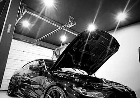 BMW M4 Competition M xDrive