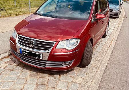 VW Touran Volkswagen 1.4 TSI DSG United
