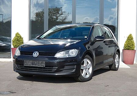 VW Golf Volkswagen VII Limo*Navi*Shz*Pdc*Klima*