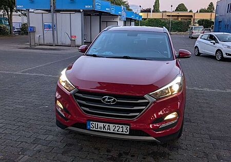 Hyundai Tucson blue 1.7 CRDi 2WD DCT Classic
