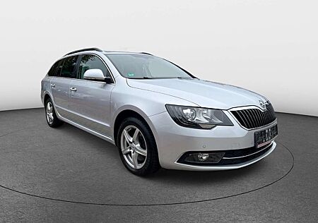 Skoda Superb PANORAMA+NAVI+SHZ+AHK+Automatik