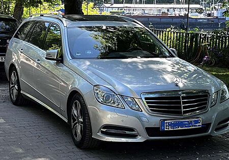 Mercedes-Benz E 200 E-Klasse T-Modell T CGI BlueEFFICIENCY Automatik Avantgarde