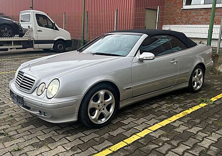 Mercedes-Benz CLK 200 Cabrio Kompressor Avantgarde final edition