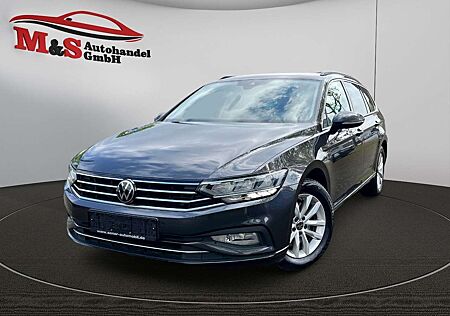 VW Passat Variant Volkswagen 1.5 Business - NAVI - PDC - AHK