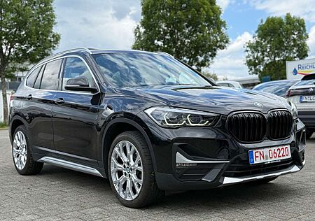BMW X1 xDrive 20 d xLine Leder PANO AHK Keyless ACC 19"