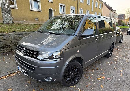 VW T5 Multivan Volkswagen Multivan DSG Highline