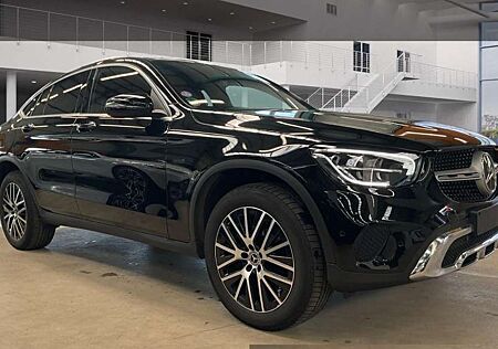 Mercedes-Benz GLC 300 e 4Matic Coupe/Navi/Leder/Standhzg/AHK