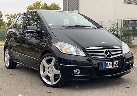 Mercedes-Benz A 200 SportPaket AMG