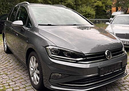 VW Golf Sportsvan Volkswagen Golf VII Sportsvan 1.5 TSI ALC PDC NAV ACC LED