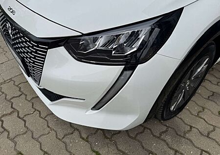 Peugeot e-208 Active Pack
