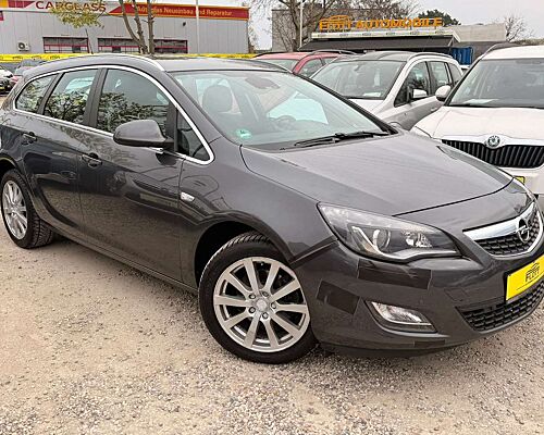 Opel Astra J Sports *Aut.Klimaaut.*ALLWR*MFL* TÜV NEU
