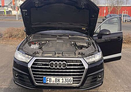 Audi Q7 50 TDI quattro tiptronic