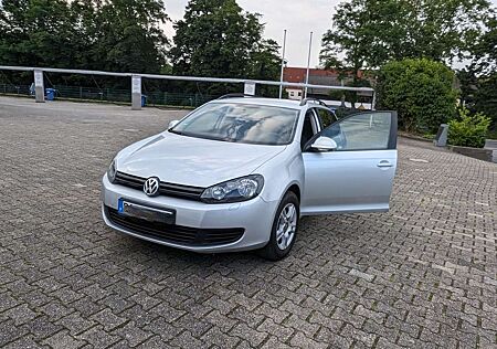 VW Golf Variant Volkswagen Trendline BlueMotion