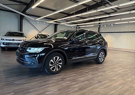 VW Tiguan Volkswagen Active Navi AppConnect LED