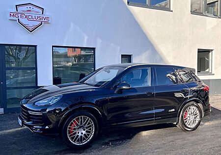 Porsche Cayenne Turbo LED/Panorama/AHK/Kamera