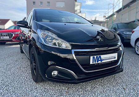 Peugeot 208 PureTech Active SHZ PTS ApplePlay