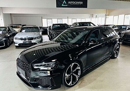 Audi RS4 Avant 2.9 TFSI quattro*Carbon*RS-Aga*B&O*
