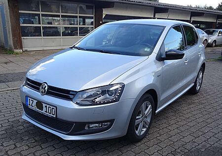 VW Polo Volkswagen 1.2 TSI MATCH * DSG * XENON * LM * KLIMA *1.Hand*