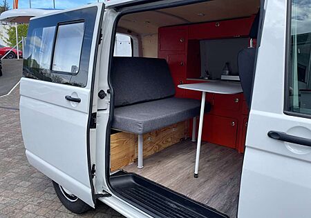 VW T5 Transporter Volkswagen Kasten CAMPING-UMBAU