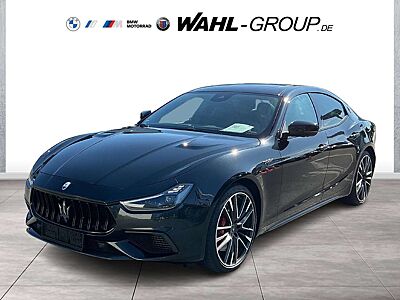 Maserati Ghibli TROFEO 3.8 V8 NAVI SOFT-CLOSE MATRIX-LED RFK