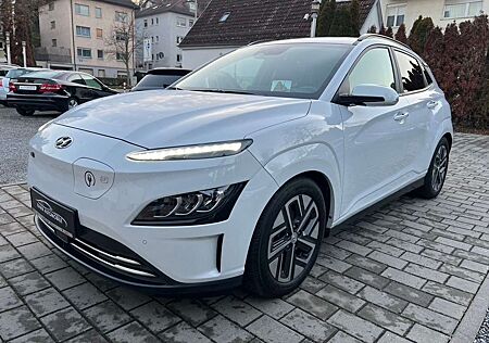 Hyundai Kona Prime Elektro 2WD 1HAND NAVI KAM UHD 150/KW