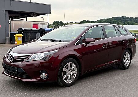 Toyota Avensis Kombi Life Kamera Navi Sitz.H Euro5 PDC