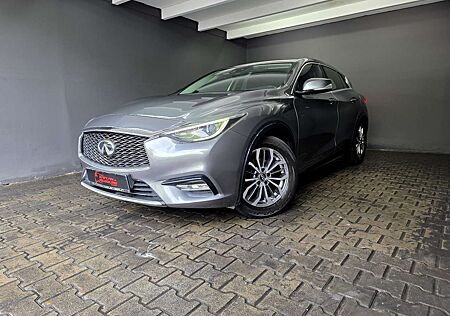 Infiniti Q30 1.5 d, LED, NAVIGATION, AUTOMATIK, TEMPOMAT