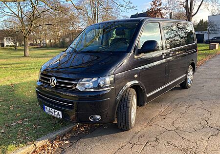 VW T5 Multivan Volkswagen Multivan DSG 4MOTION Highline