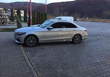 Mercedes-Benz C 180 CGI (205.040)
