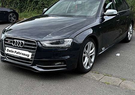 Audi S4 3.0 TFSI quattro