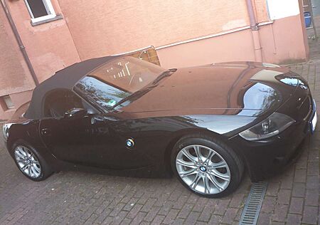 BMW Z4 +roadster+2.2i