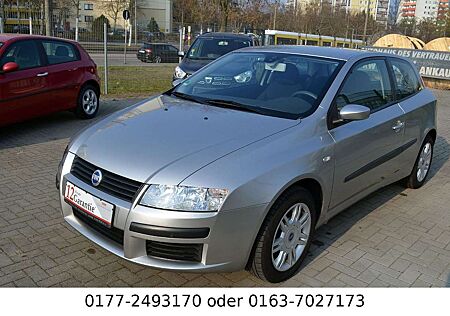 Fiat Stilo 1.6 16V / 1.Hand/Klima
