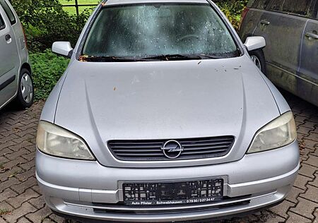 Opel Astra Basis