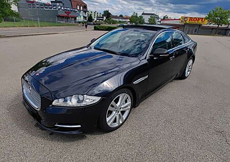 Jaguar XJ VOLLAUSTATUNG NEU TUV NEU WARTUNG 3.0 diesel