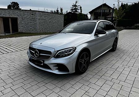 Mercedes-Benz C 220 d T 9G-TRONIC AMG Line Pano Distronic