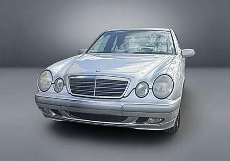 Mercedes-Benz E 200 Elegance