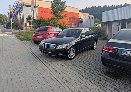 Mercedes-Benz C 280 4-Matic / Elegance