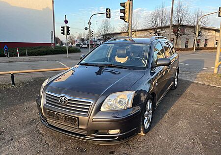 Toyota Avensis 2.2*Executive*KLIMAAUTOMATIK*TÜV/AU*05/2026