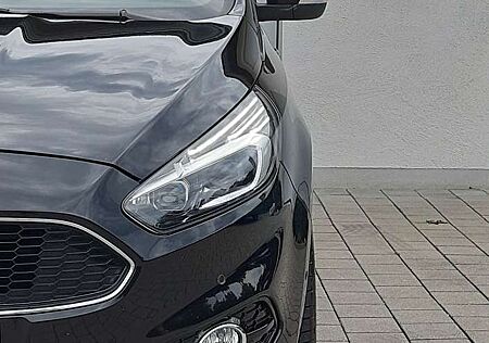 Ford S-Max Aut. ST-Line AWD/LED/DigitC/Pano/7Sitz/Kam